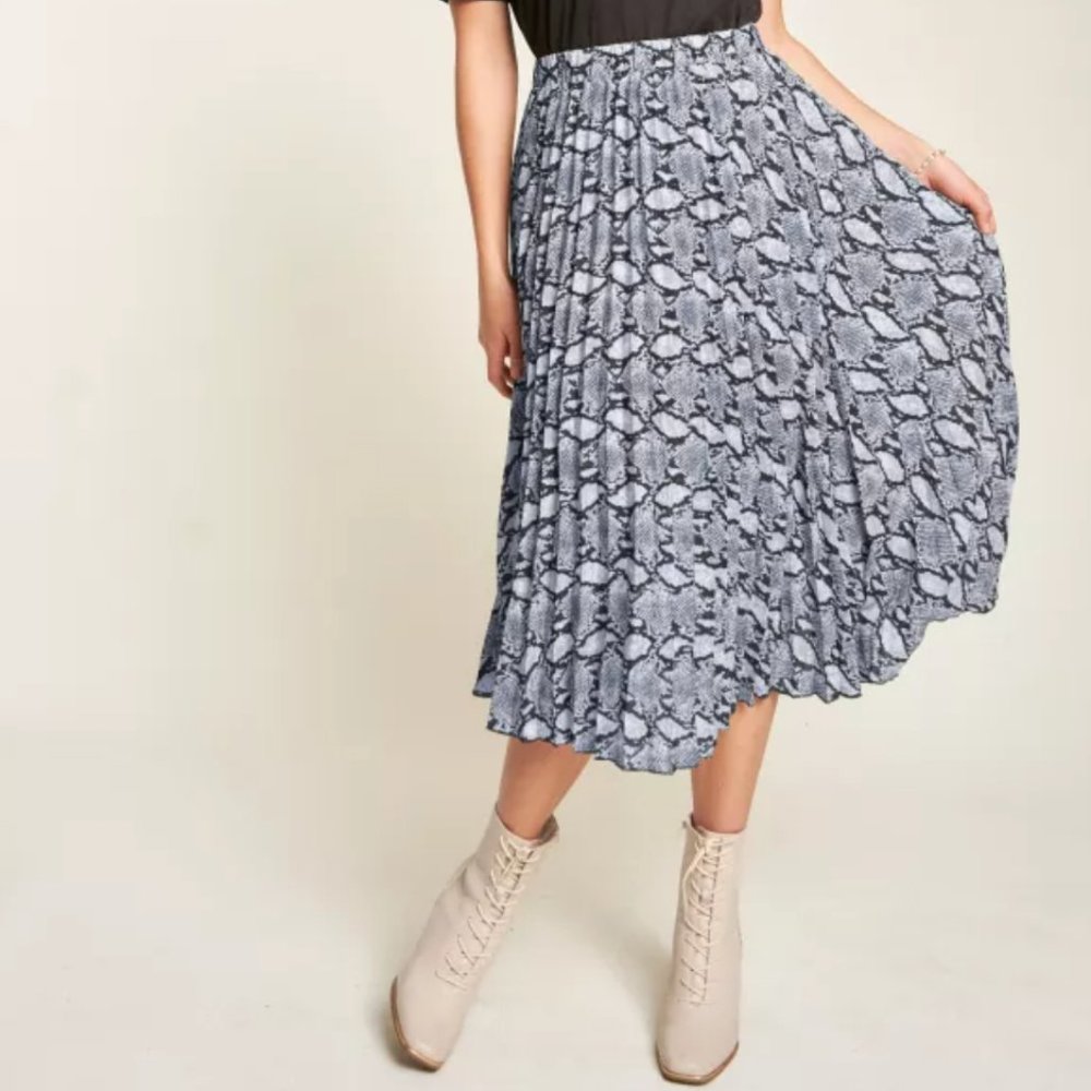 SNAKE ELASTIC WAIST PULL ON PLEATED MIDI SKIRT